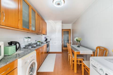 Apartamento t3 - ferreiros, amares (arrendamento)