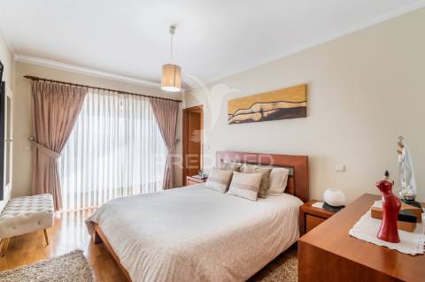 Apartamento t3 - ferreiros, amares (arrendamento)