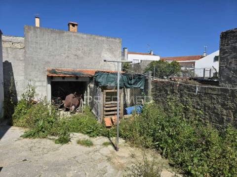 Casa para recuperar - grândola