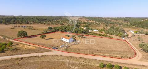 Monte alentejano a 15 minutos de porto covo