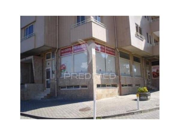 Loja com 181 m² – zona urbana em desenvolvimento