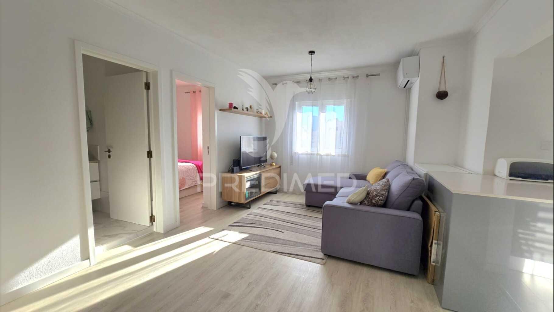 Excelente t1 totalmente renovado . lisboa - marvila
