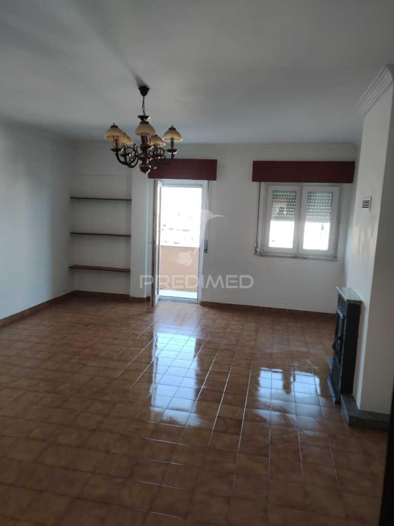 Apartamento t2 -feijó