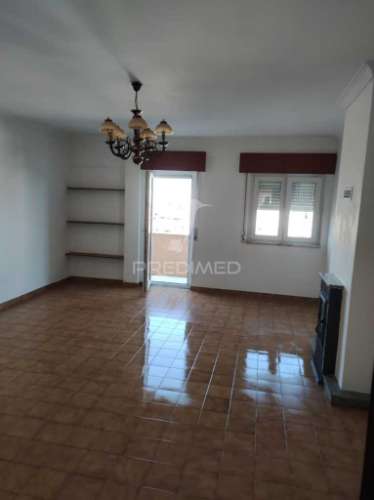 Apartamento t2 -feijó