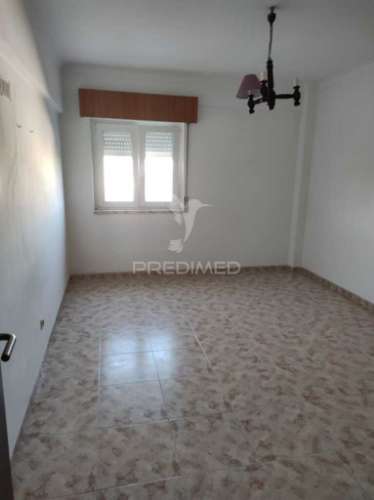 Apartamento t2 -feijó