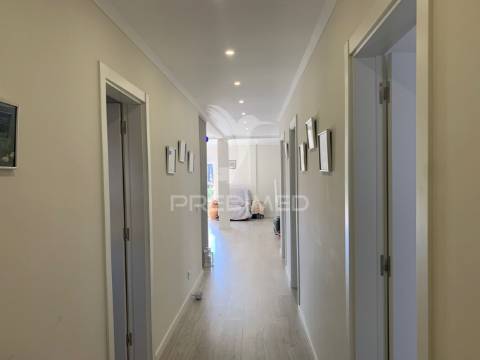 Moradia t4 com piscina e sauna