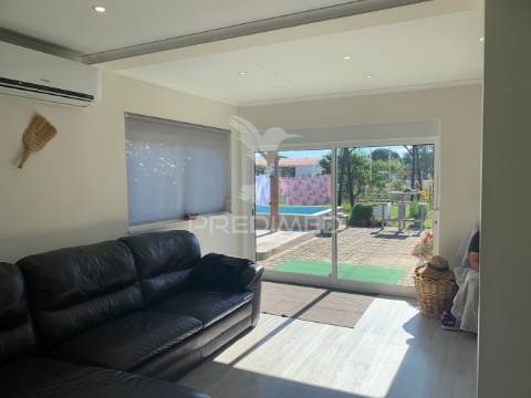 Moradia t4 com piscina e sauna