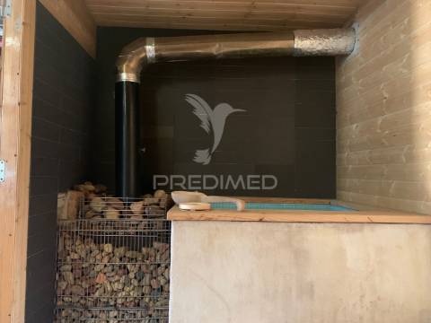 Moradia t4 com piscina e sauna