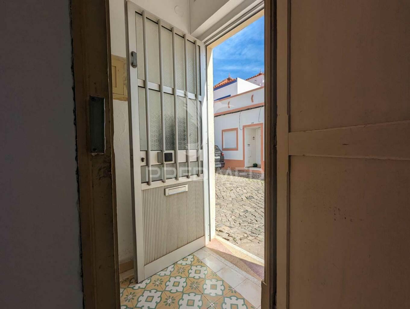 Apartamento t2 no centro de castro marim