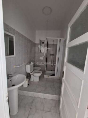 Apartamento t4 - centro de grândola