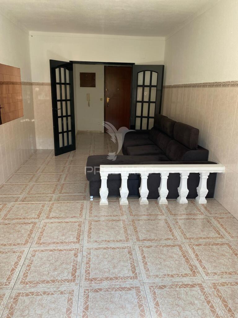 Arrendamento de apartamento t3 em castanheira do ribatejo