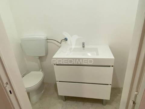 Arrendamento de apartamento t3 em castanheira do ribatejo