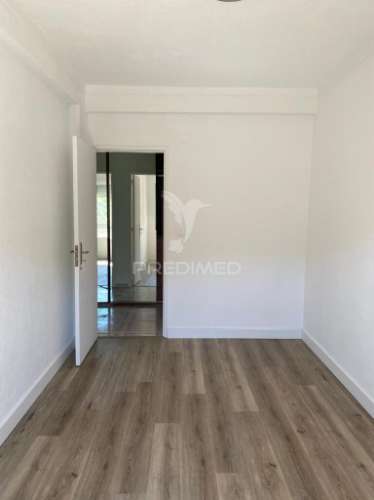 Arrendamento de apartamento t3 em castanheira do ribatejo