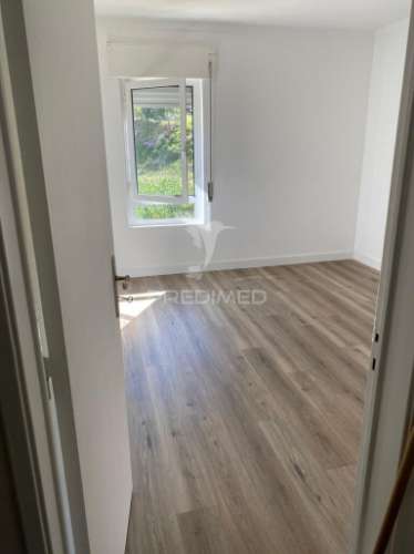 Arrendamento de apartamento t3 em castanheira do ribatejo