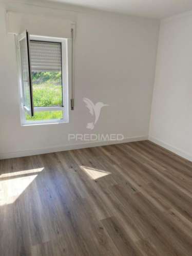 Arrendamento de apartamento t3 em castanheira do ribatejo