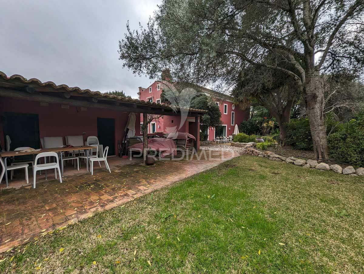 Quinta com casa senhorial reconstruída, em moncarapacho