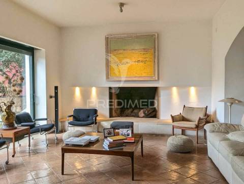 Quinta com casa senhorial reconstruída, em moncarapacho