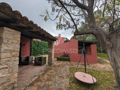 Quinta com casa senhorial reconstruída, em moncarapacho