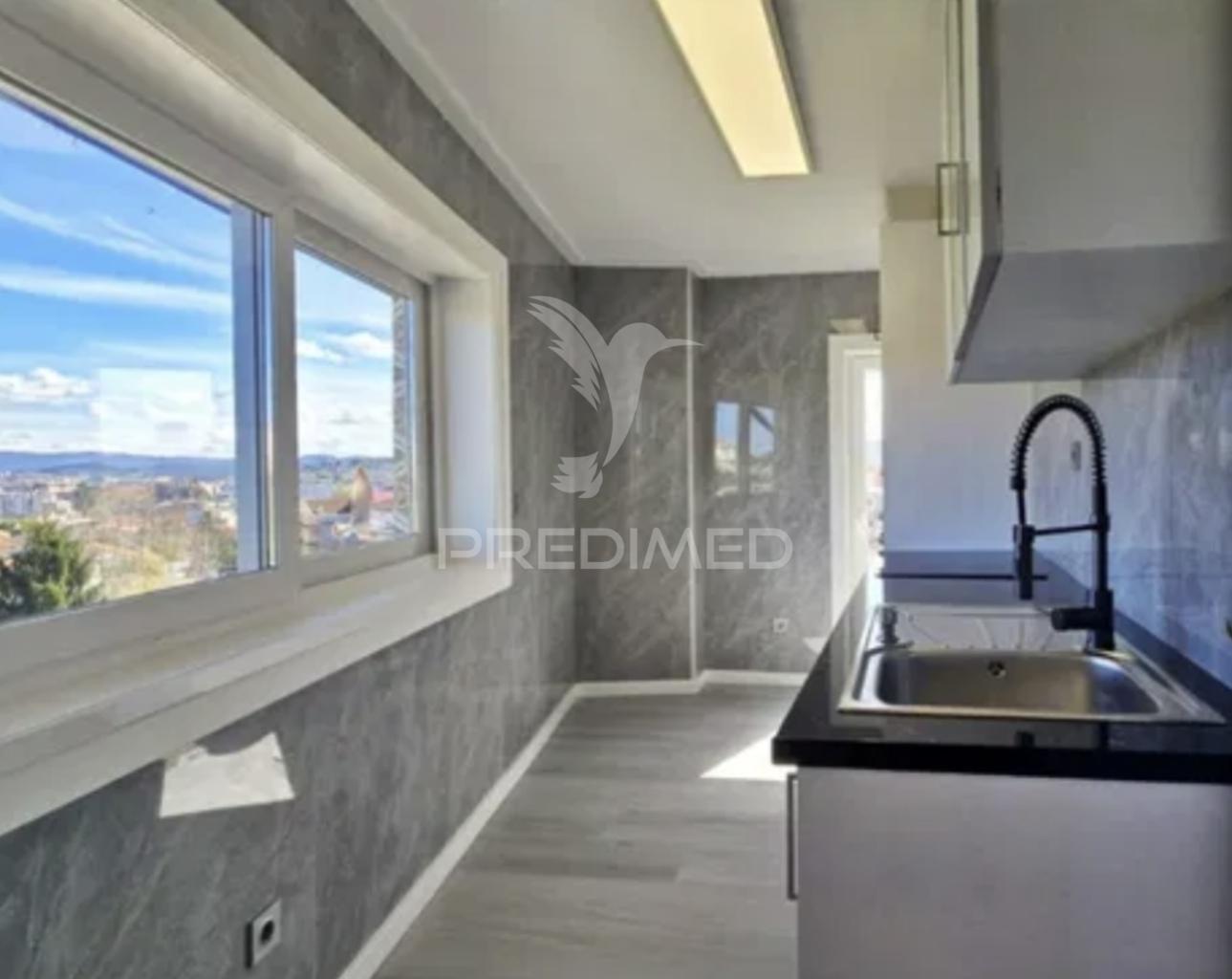 Apartamento t3 renovado com garagem | ermesinde