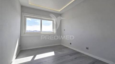 Apartamento t3 renovado com garagem | ermesinde