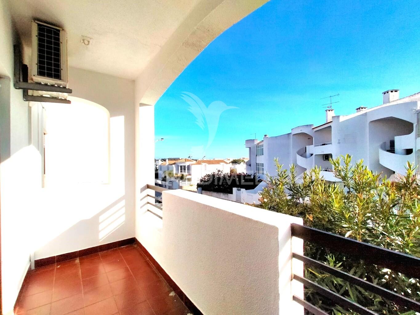 Apartamento t2 | com garagem | albufeira