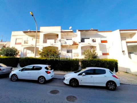 Apartamento t2 | com garagem | albufeira