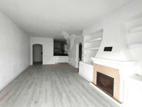 Apartamento t2 | com garagem | albufeira