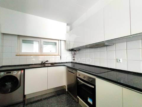 Apartamento t2 | com garagem | albufeira