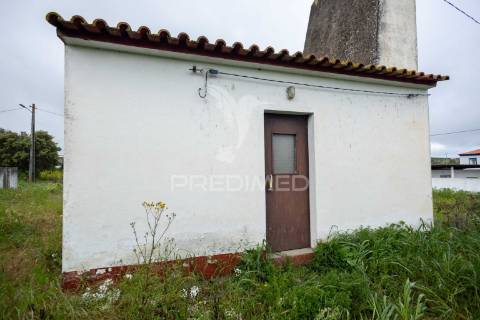 Terreno misto à venda