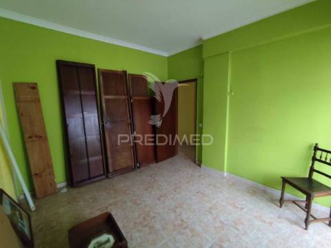 Apartamento t1 quinta de são nicolau, corroios