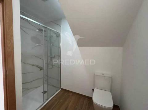 Apartamento t2 r/c
