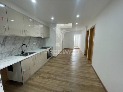 Casa t2 em abrantes - sul do tejo