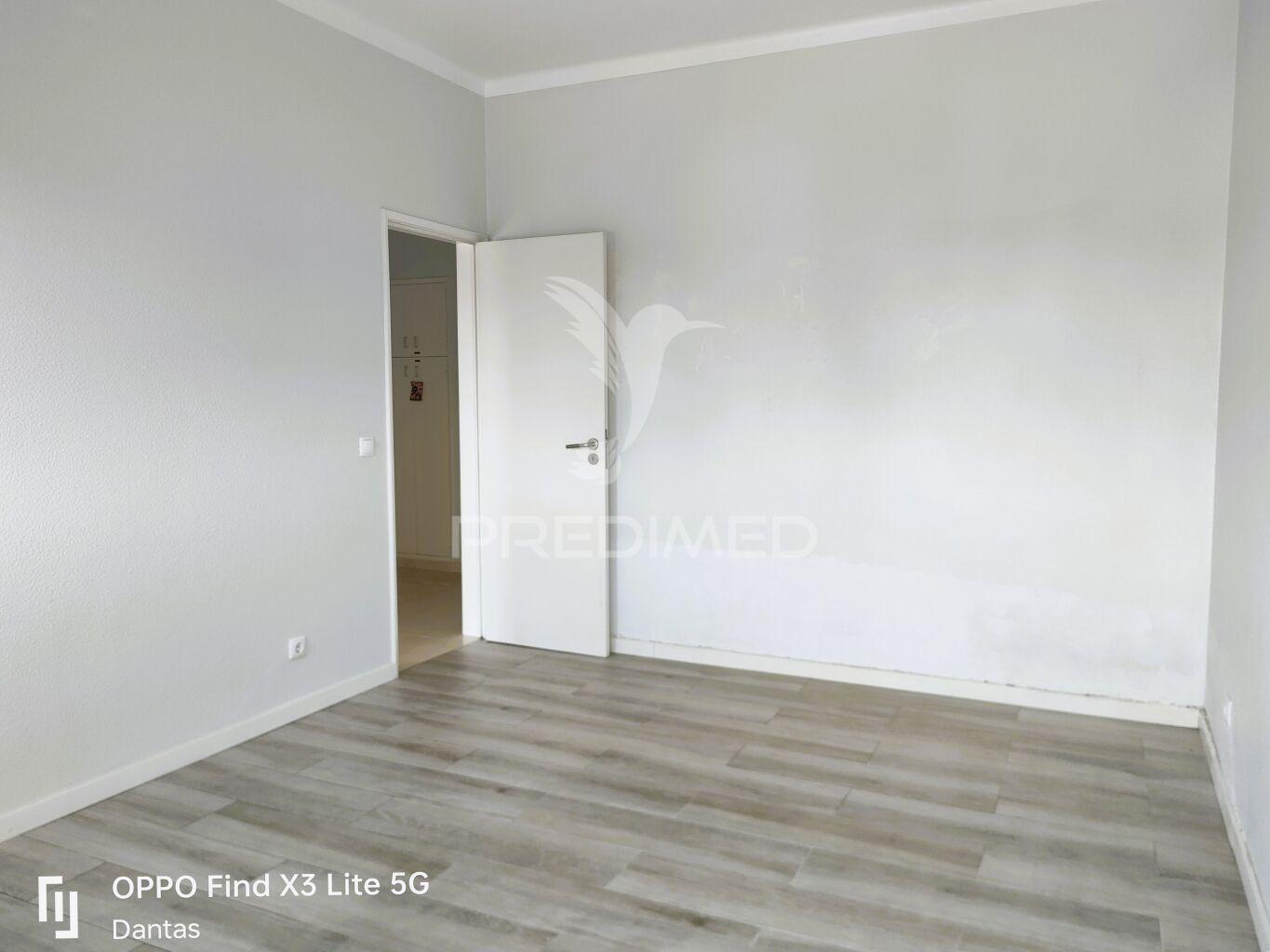 Apartamento t3 para venda em monte abraão - queluz