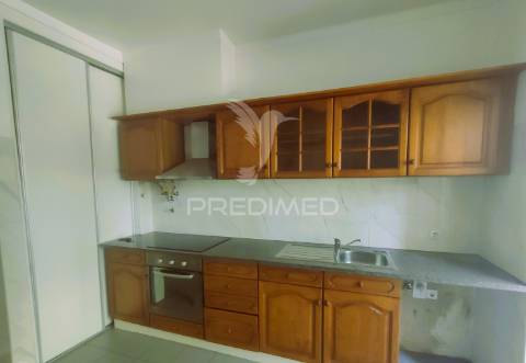 Apartamento t3 para venda em monte abraão - queluz
