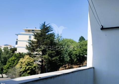 Apartamento t3 para venda em monte abraão - queluz