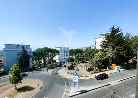 Apartamento t3 para venda em monte abraão - queluz