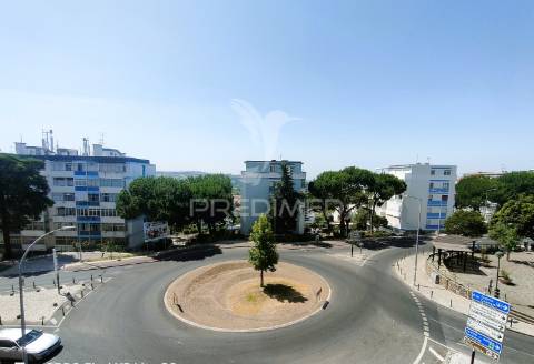 Apartamento t3 para venda em monte abraão - queluz