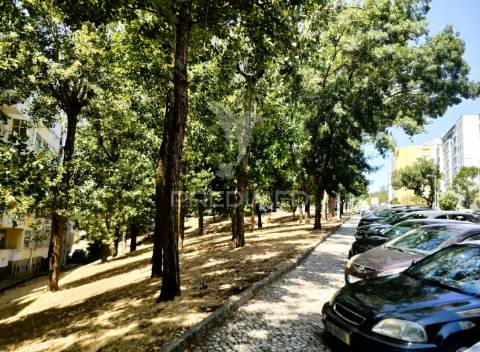 Apartamento t3 para venda em monte abraão - queluz