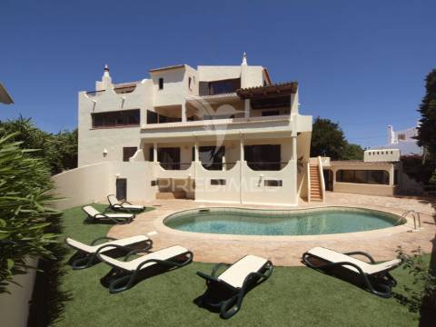 Moradia independente t7 c/fabulosa vista mar na praia da luz