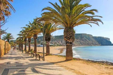 Moradia independente t7 c/fabulosa vista mar na praia da luz