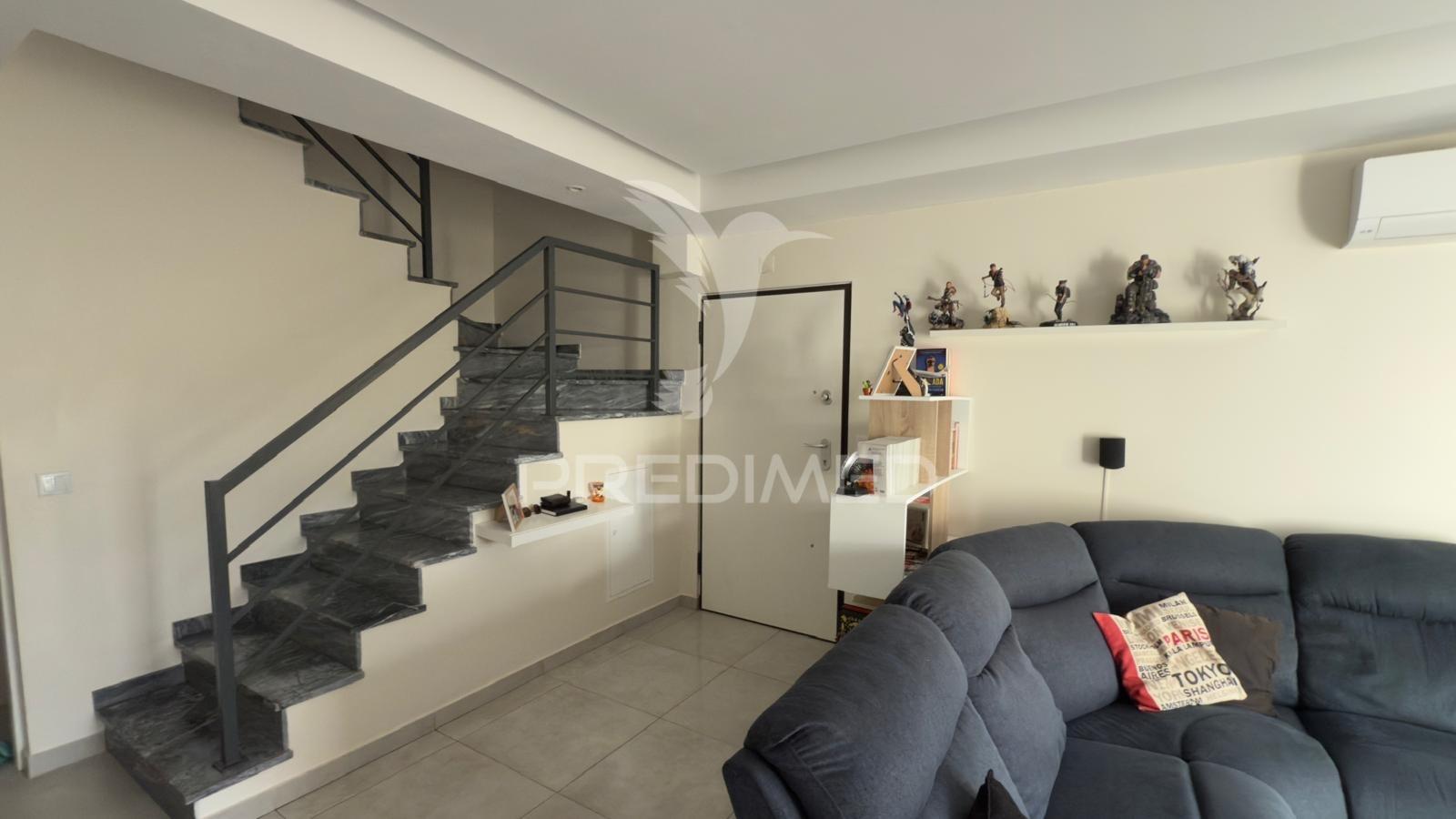 Moradia geminada t3 quinta do conde