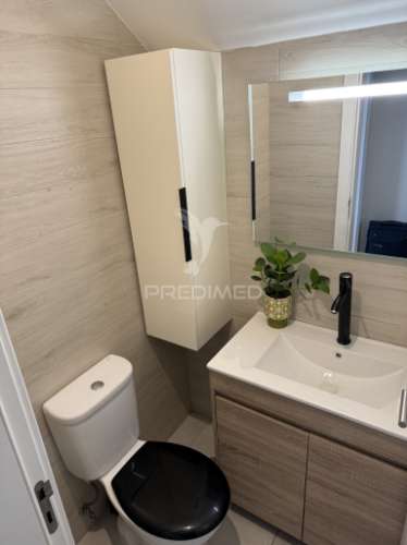 Moradia geminada t3 quinta do conde