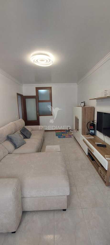Apartamento t1+1 em vilar de andorinho