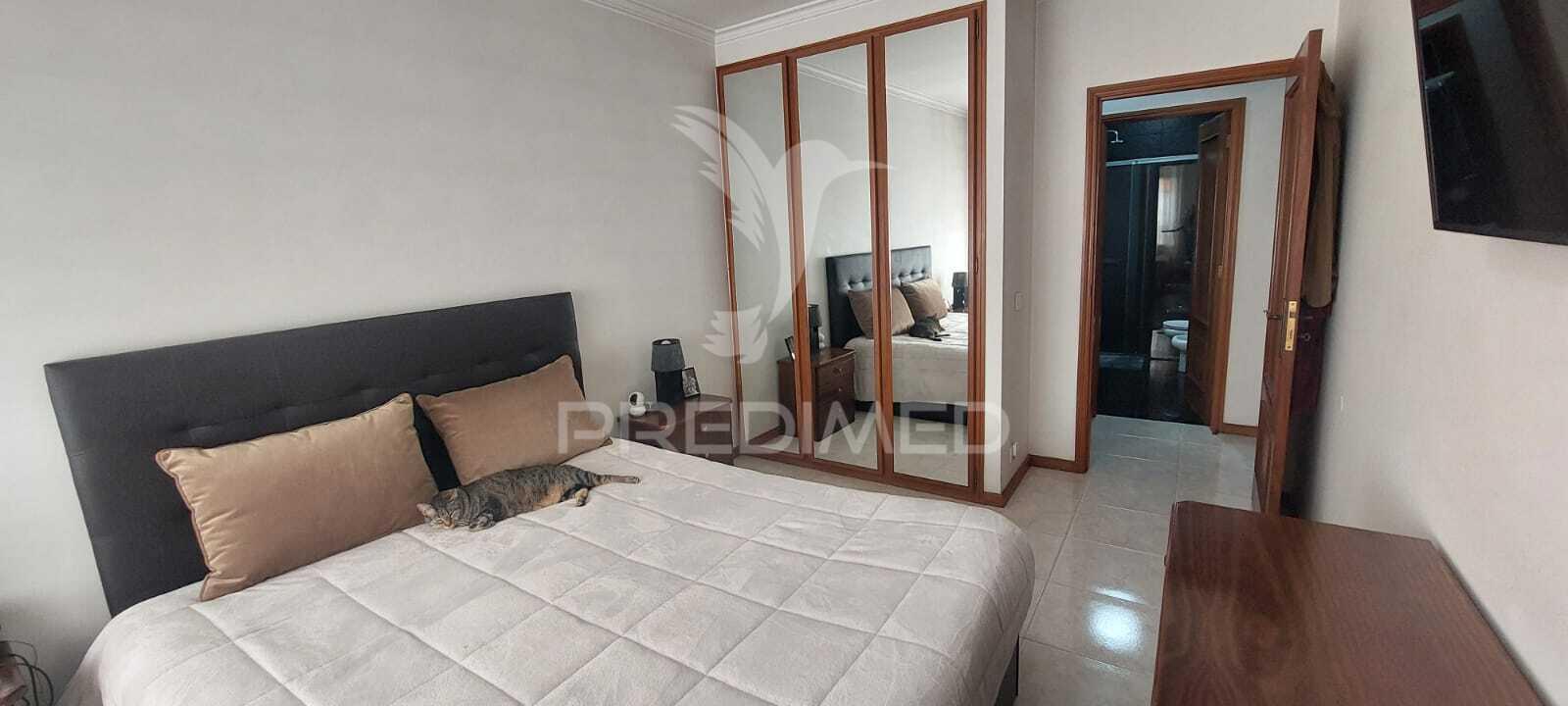 Apartamento t1+1 em vilar de andorinho