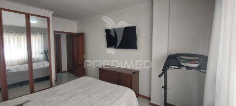 Apartamento t1+1 em vilar de andorinho