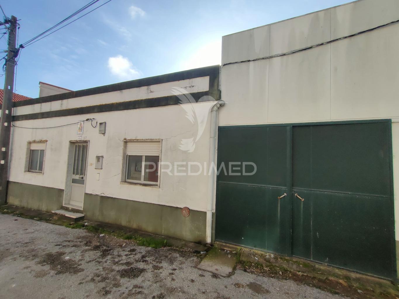 Moradia t2 - vila moreira, alcanena