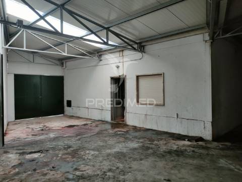 Moradia t2 - vila moreira, alcanena
