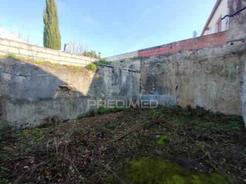 Moradia t4 - vila moreira, alcanena