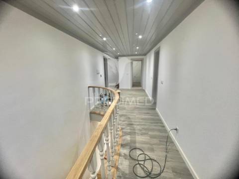 Moradia isolada t6 com piscina | lagoinha - palmela