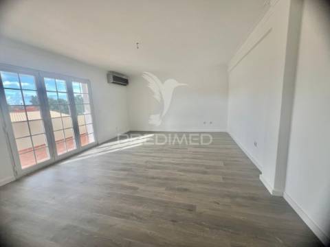 Moradia isolada t6 com piscina | lagoinha - palmela